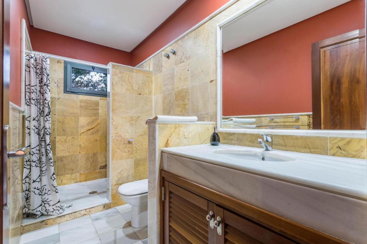 Villa Tania - Villa Independiente Con Piscina Privada Playa Blanca  Bagian luar foto